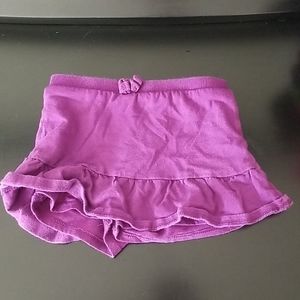 5/25 Purple skort size 2t. By est. 1989 place